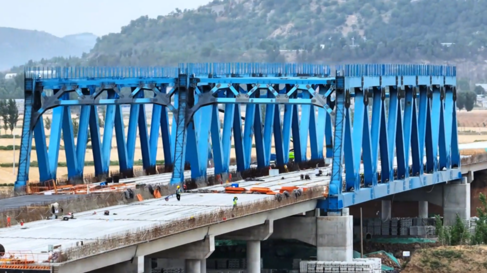 濟(jì)商高速蔡河桁架橋